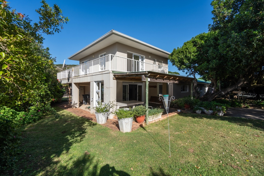5 Bedroom Property for Sale in Kenton On Sea Eastern Cape